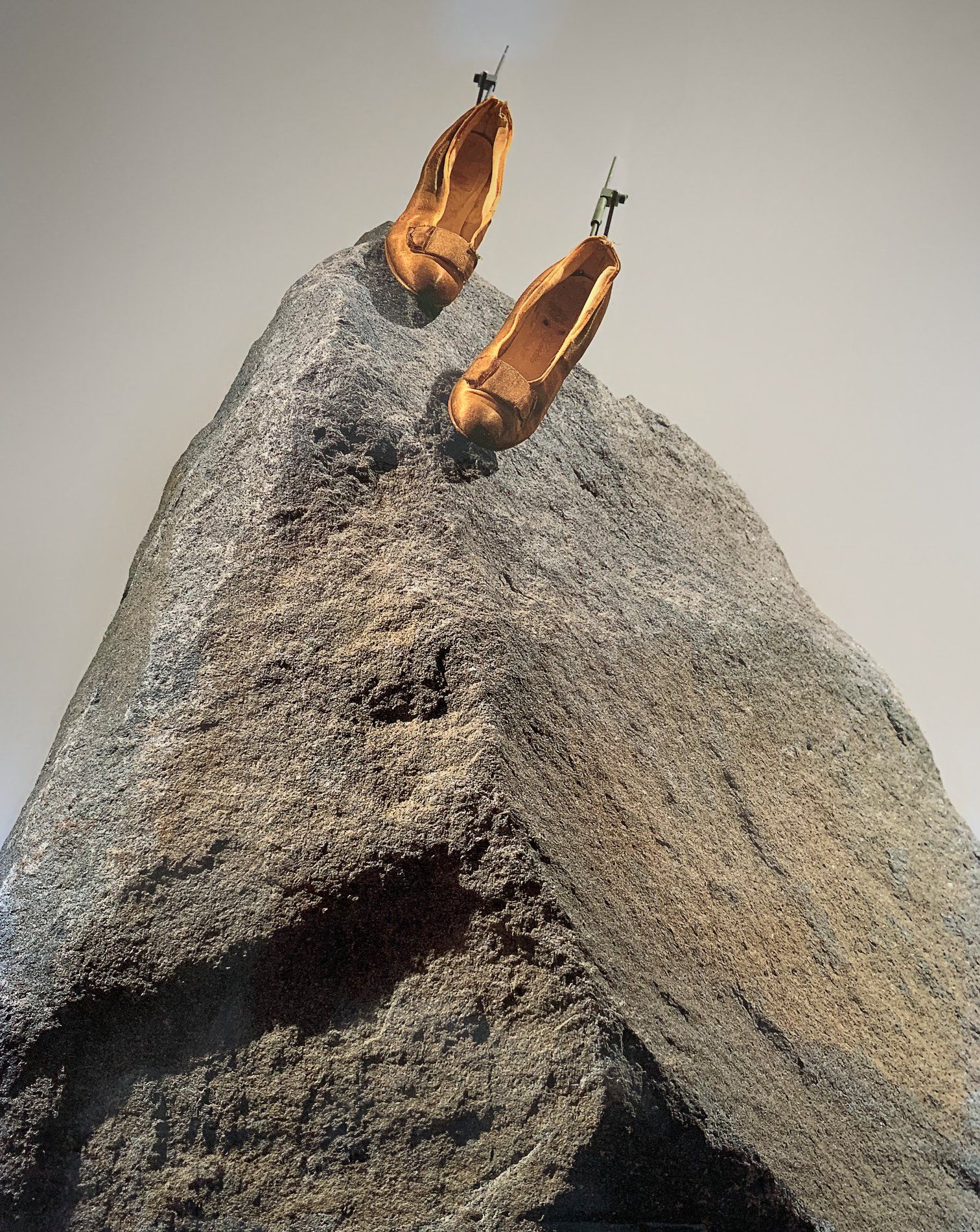 Rebecca Horn, El Calvario, 1997