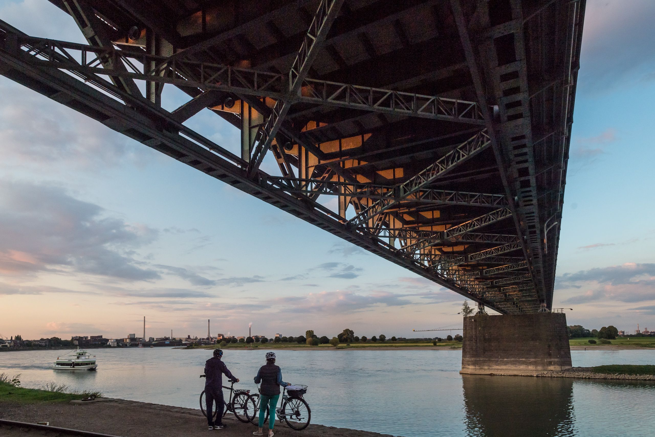 Brug over de Rijn