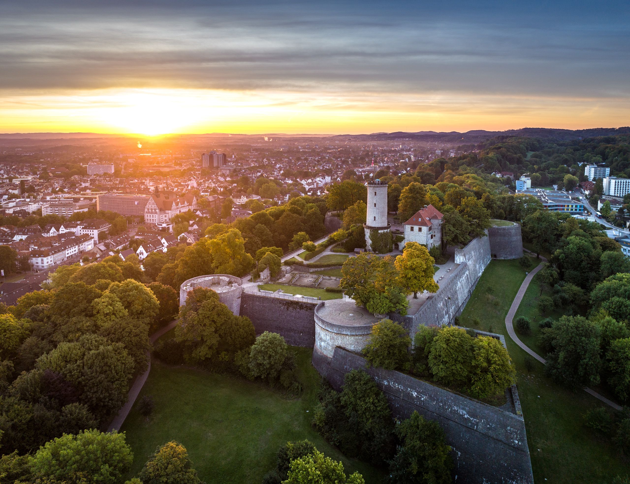 Naar pagina Hermannshöhen - Etappe 07 van Bielefeld naar Oerlinghausen