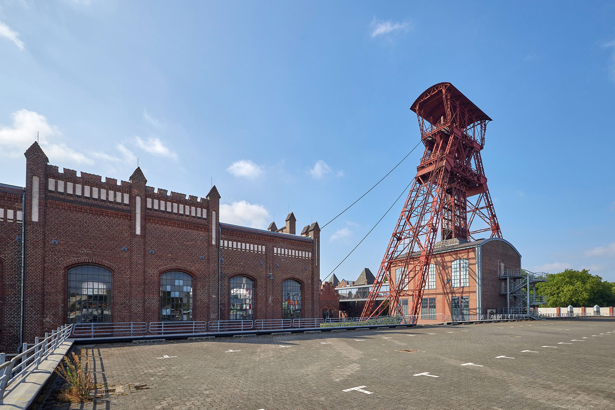 Windtoren en mijngebouw Schacht IV Rheinpreußen in Moers