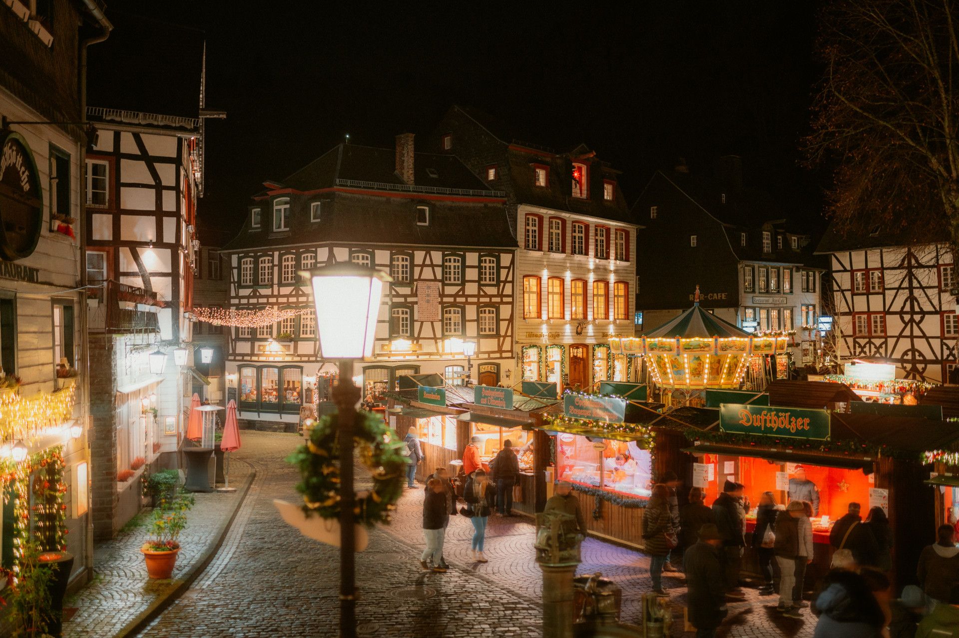Naar pagina Kerstmarkt Monschau