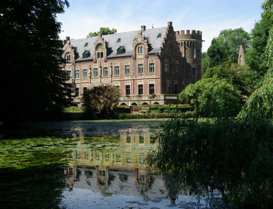 Uitzicht op Kasteel Paffendorf