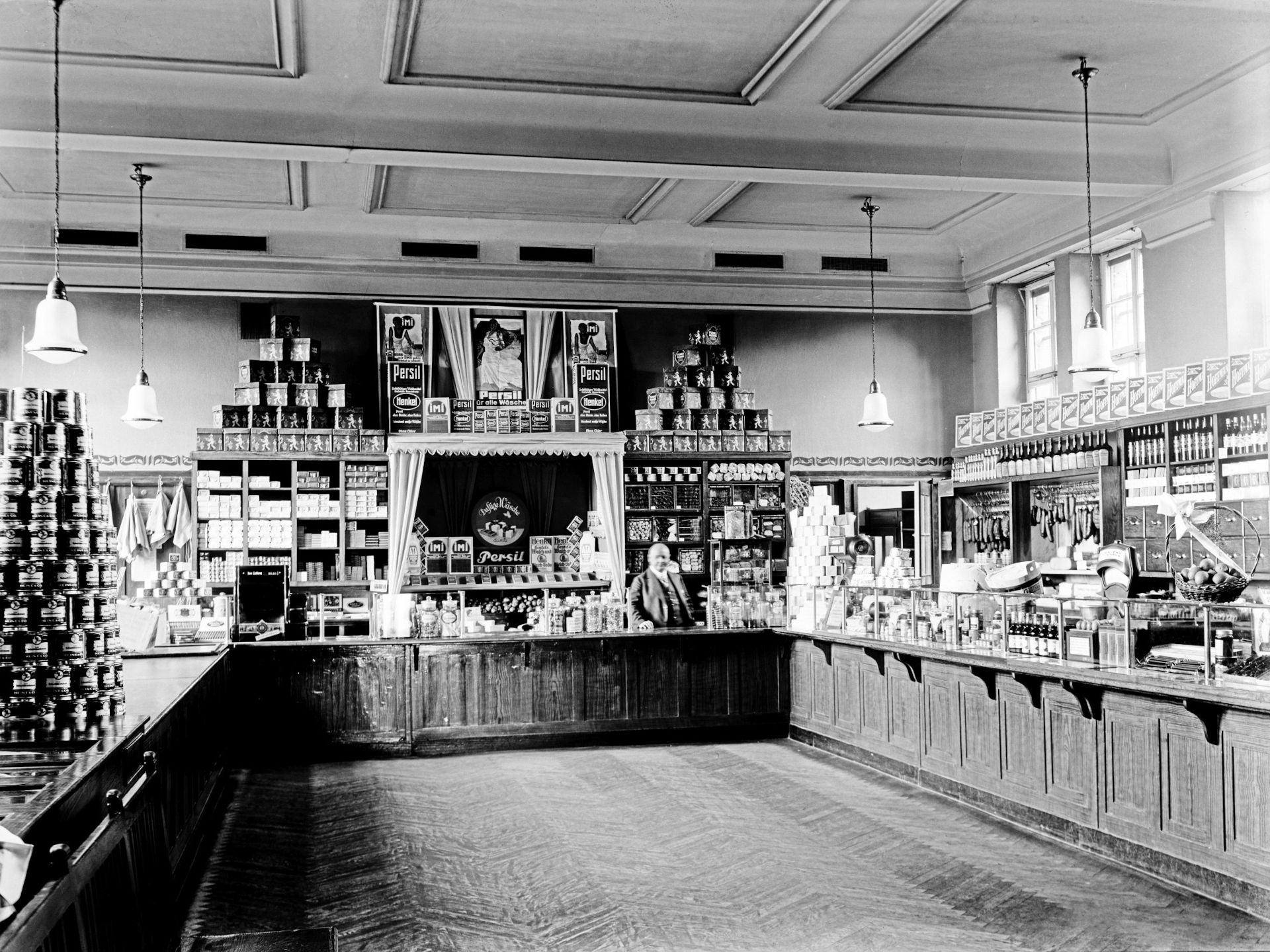 Verkoopruimte van het Jacobi-consumentencentrum, 1932