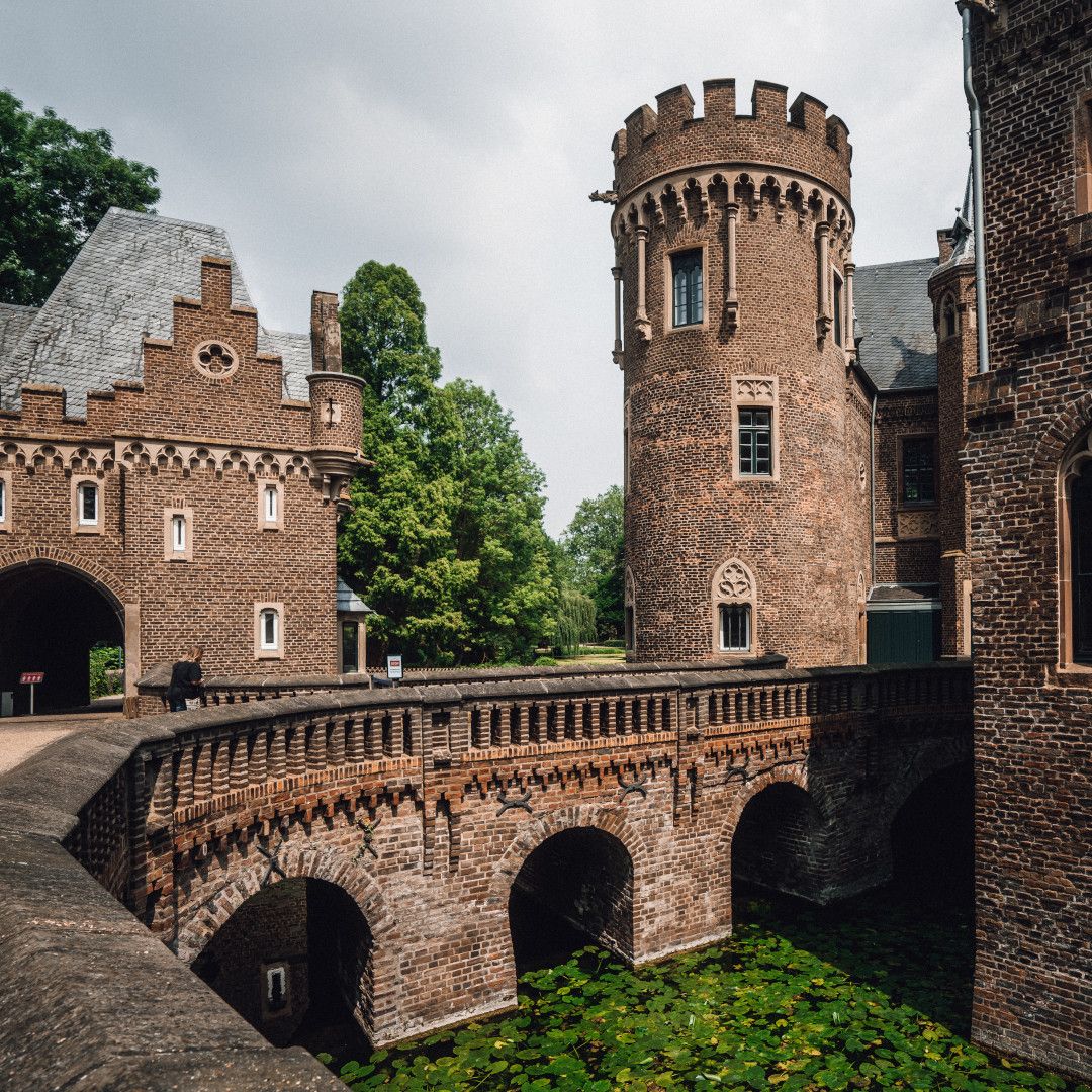 Kasteel Pfaffendorf in Bergheim in het Rhein-Erft-Kreis