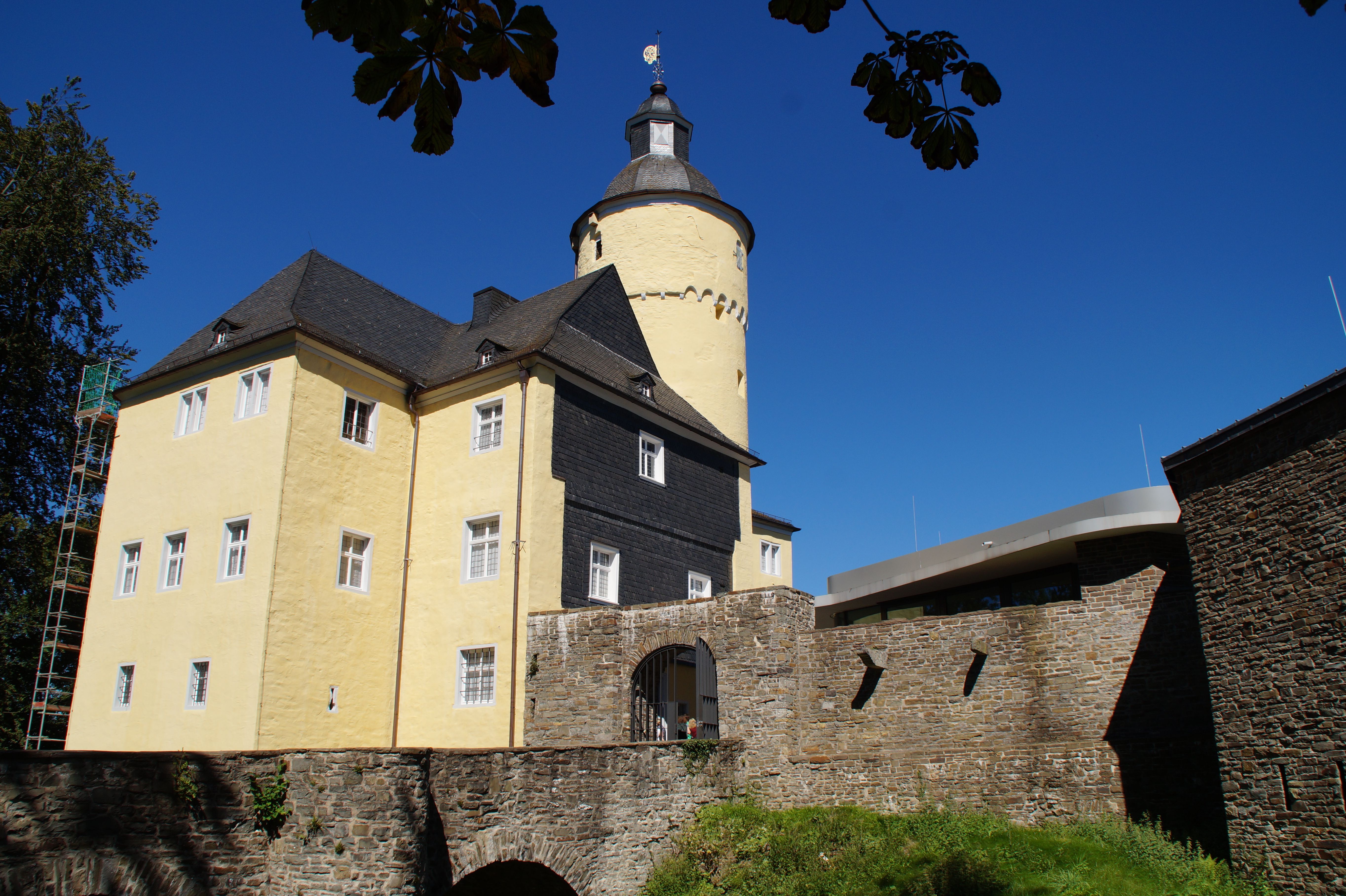 Achteraanzicht van kasteel Homburg