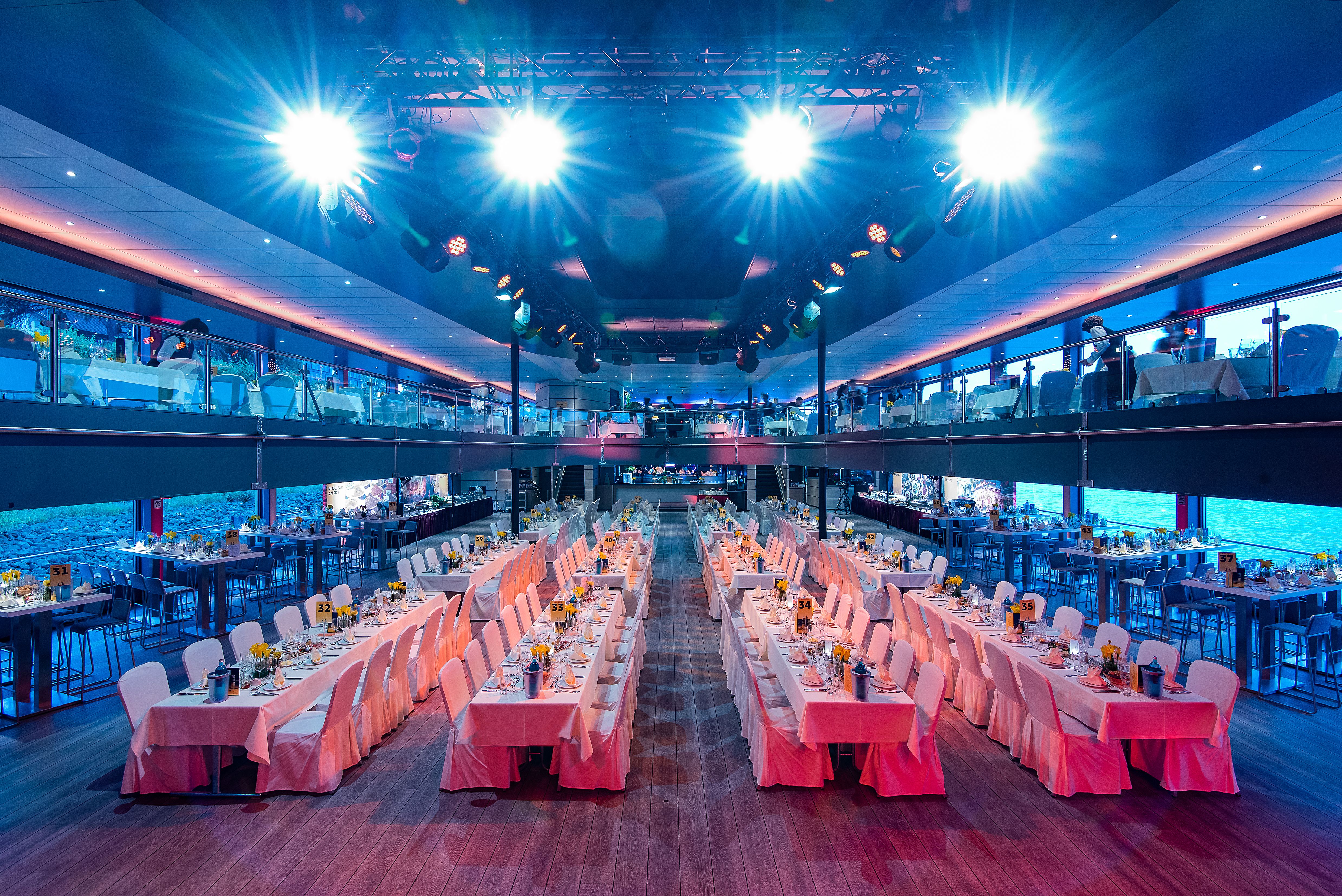 Naar pagina KD Köln-Düsseldorfer Deutsche Rheinschiffahrt GmbH