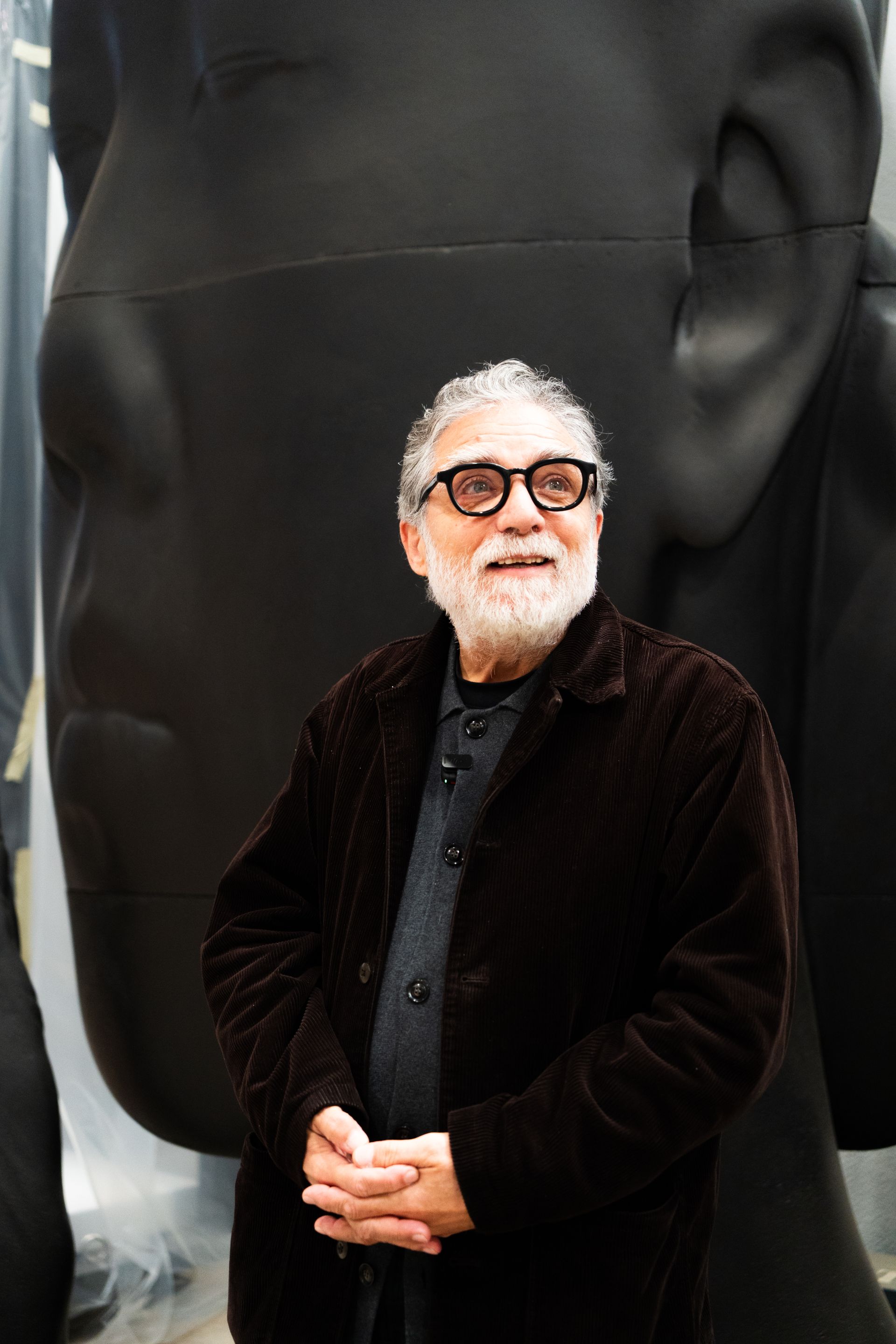 Beeldhouwer Jaume Plensa in zijn atelier in Barcelona