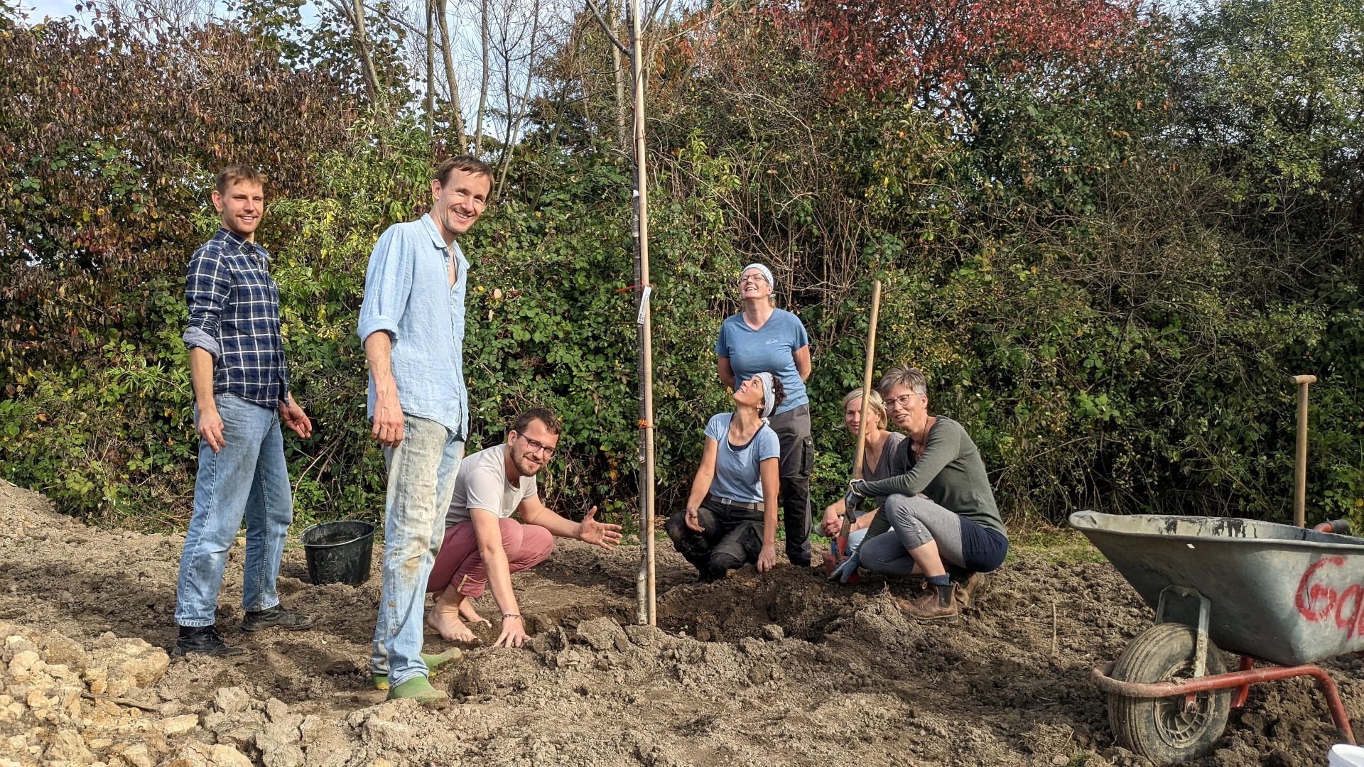 Het lokale "Mijn tuin"-niveau van de IGA 2027 biedt ruimte voor engagement. Het project "Gardens for Community" uit Witten neemt deel met als doel gebieden voor stadslandbouw te reactiveren.