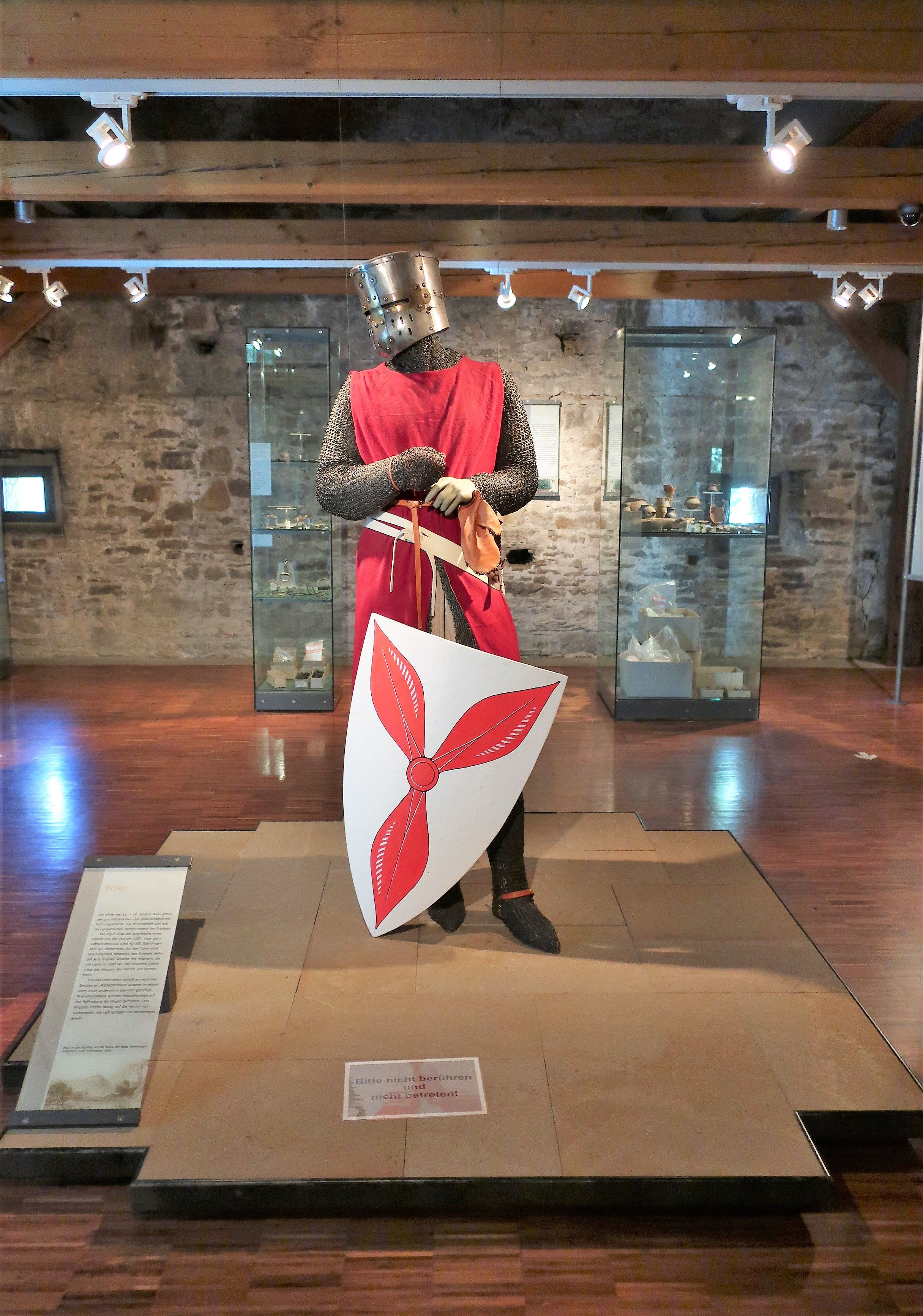 Dit ridderharnas maakt ook deel uit van de collectie van het Archeologisch Museum Hagen, dat is gevestigd in kasteel Werdringen