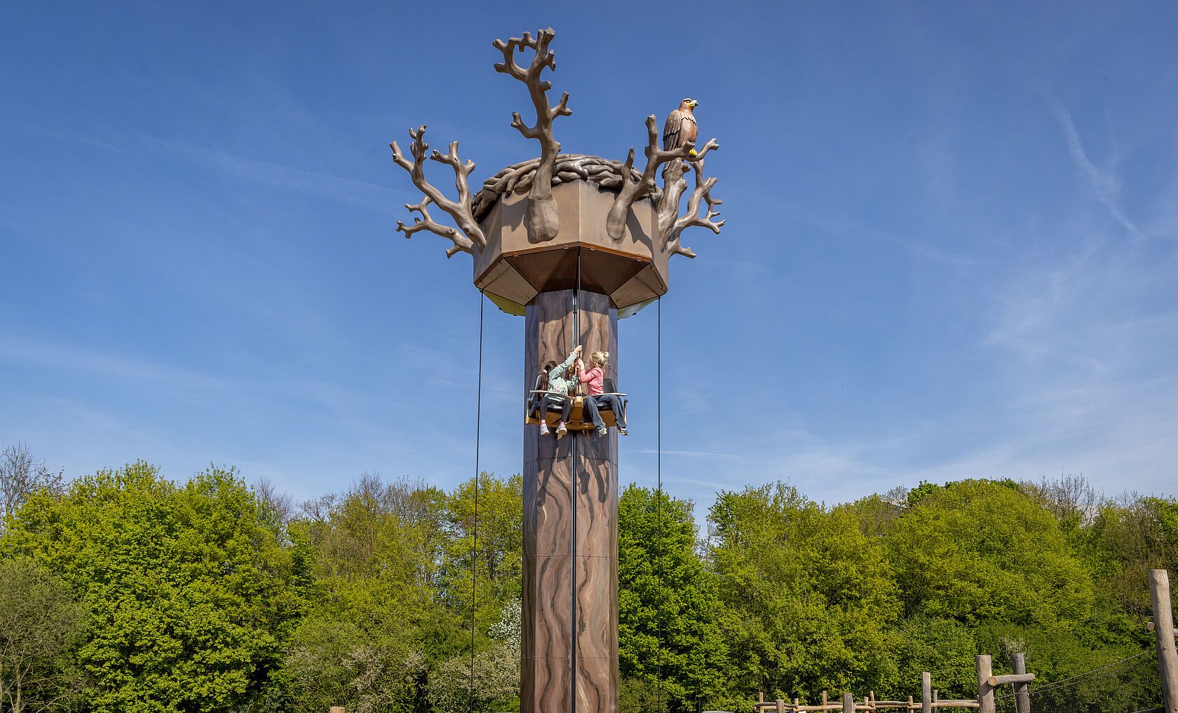 Adelaarstoren in de AbenteuerAlm in Alpenpark Neuss