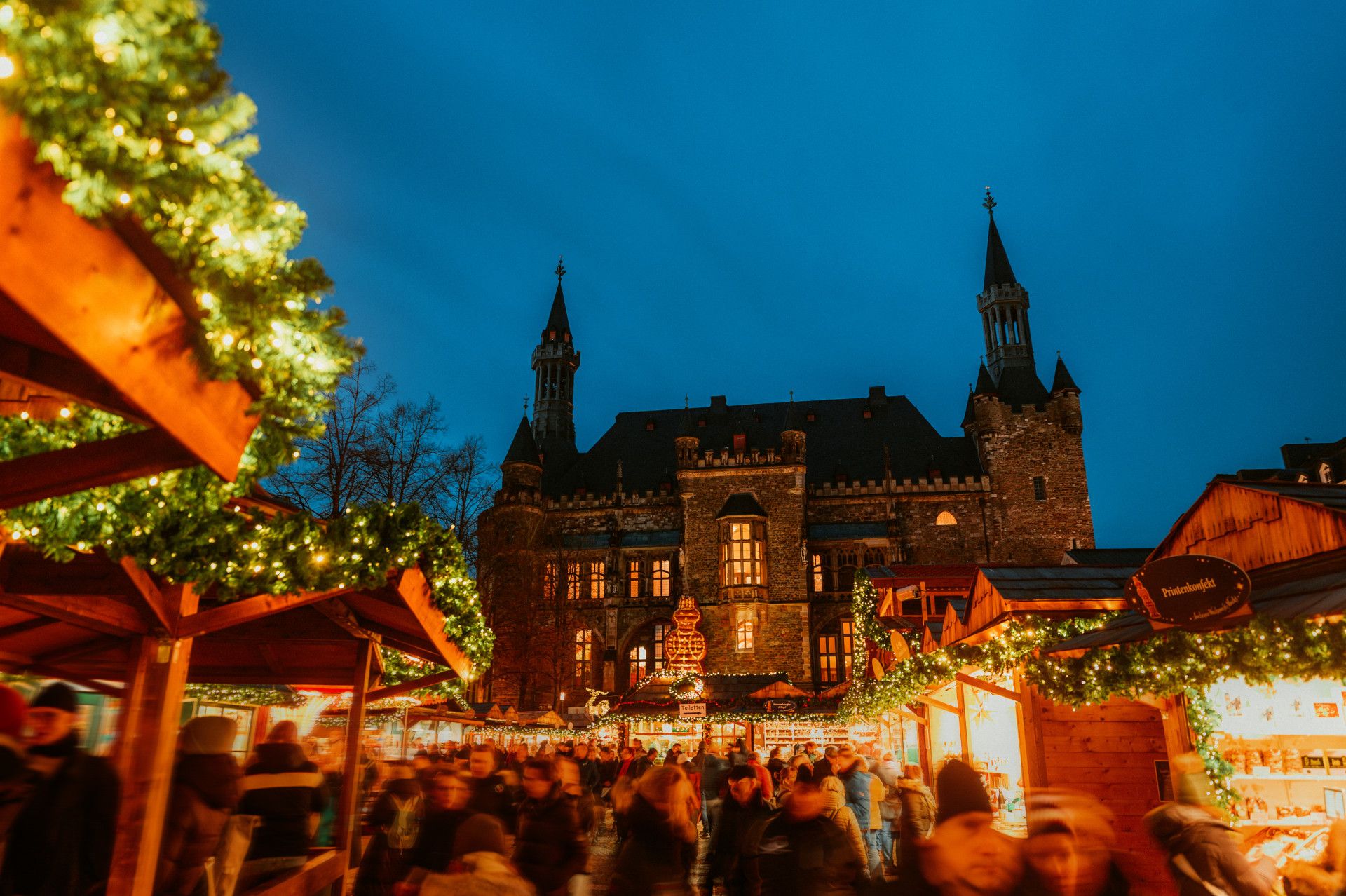 Naar pagina Kerstmarkt Aken