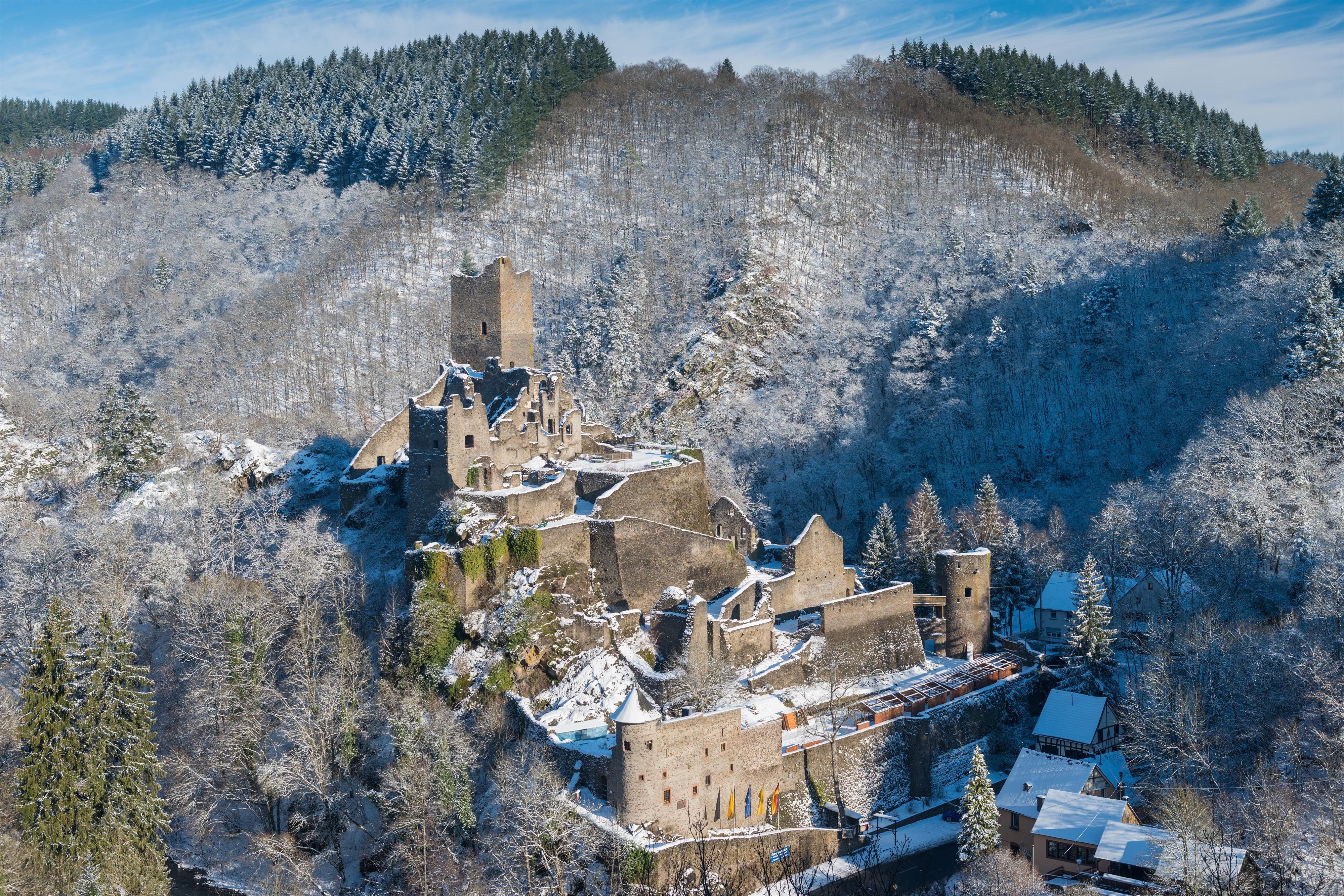 Naar pagina Kasteel Manderscheid Kerstmis