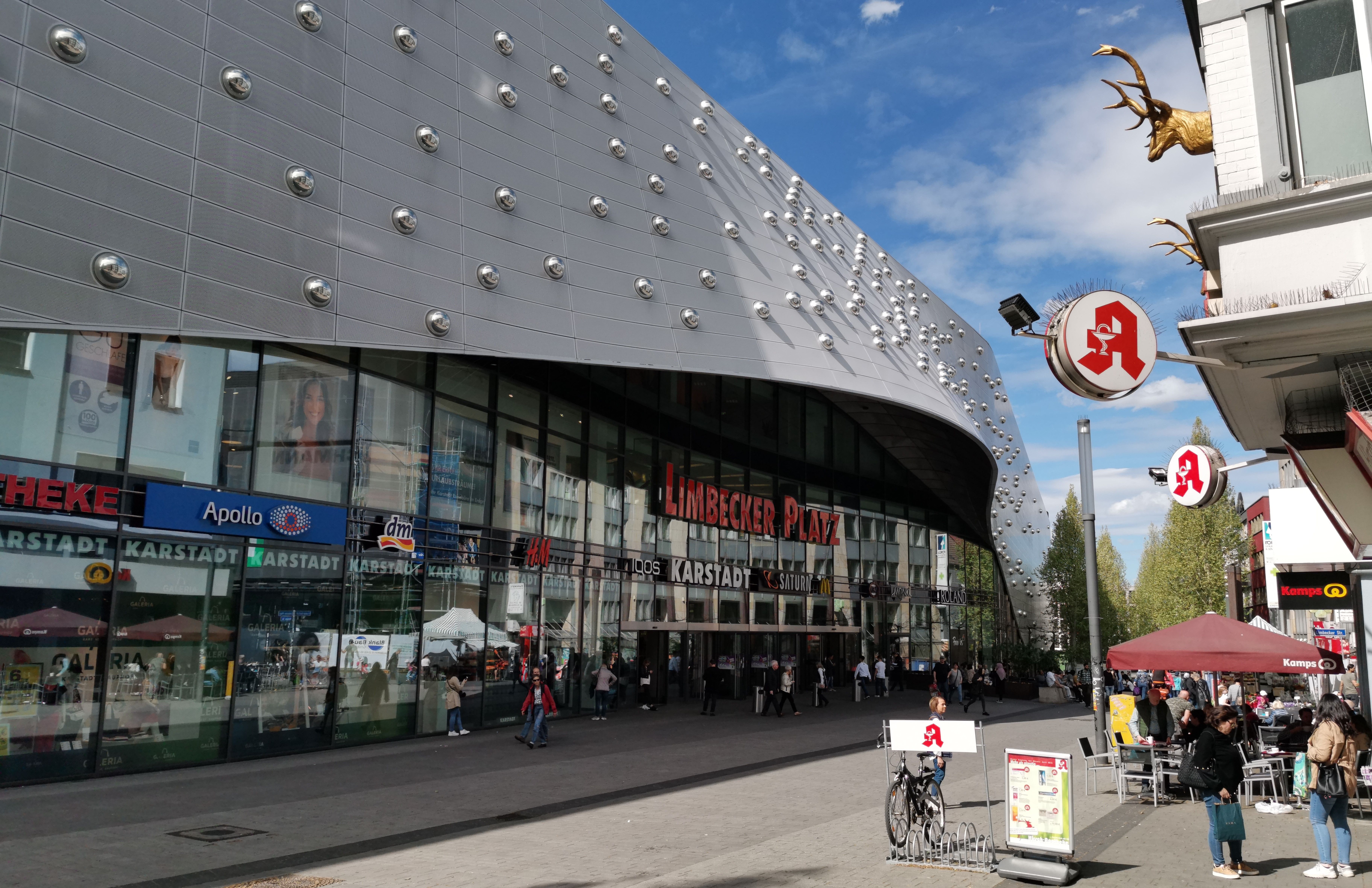 Naar pagina Limbecker Platz in Essen